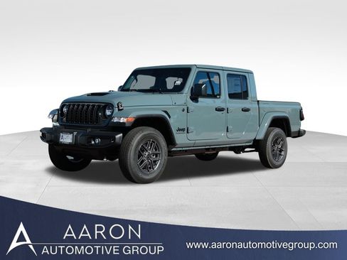 New 2026 Jeep Gladiator Sport AWD/4WD image 1