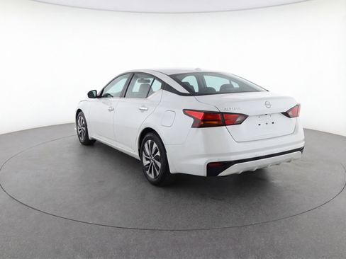 Used 2023 Nissan Altima 2.5 S image 6