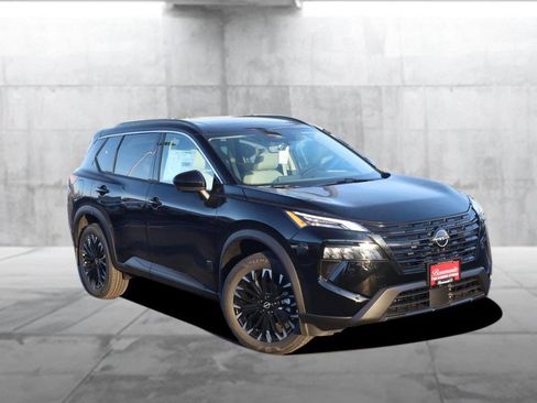 New 2026 Nissan Rogue SV image 2