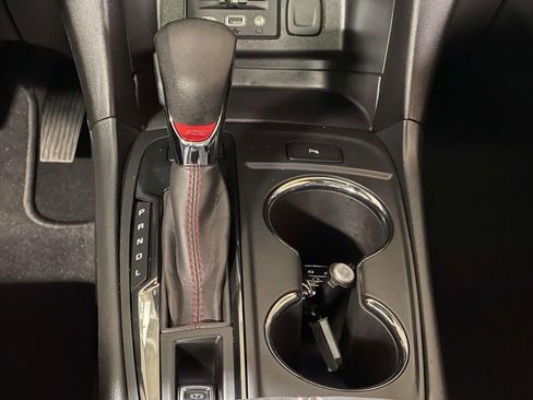 Used 2023 Chevrolet Equinox RS w/ RS Leather Package image 21