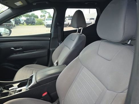 Used 2023 Hyundai Santa Cruz SEL Premium image 8