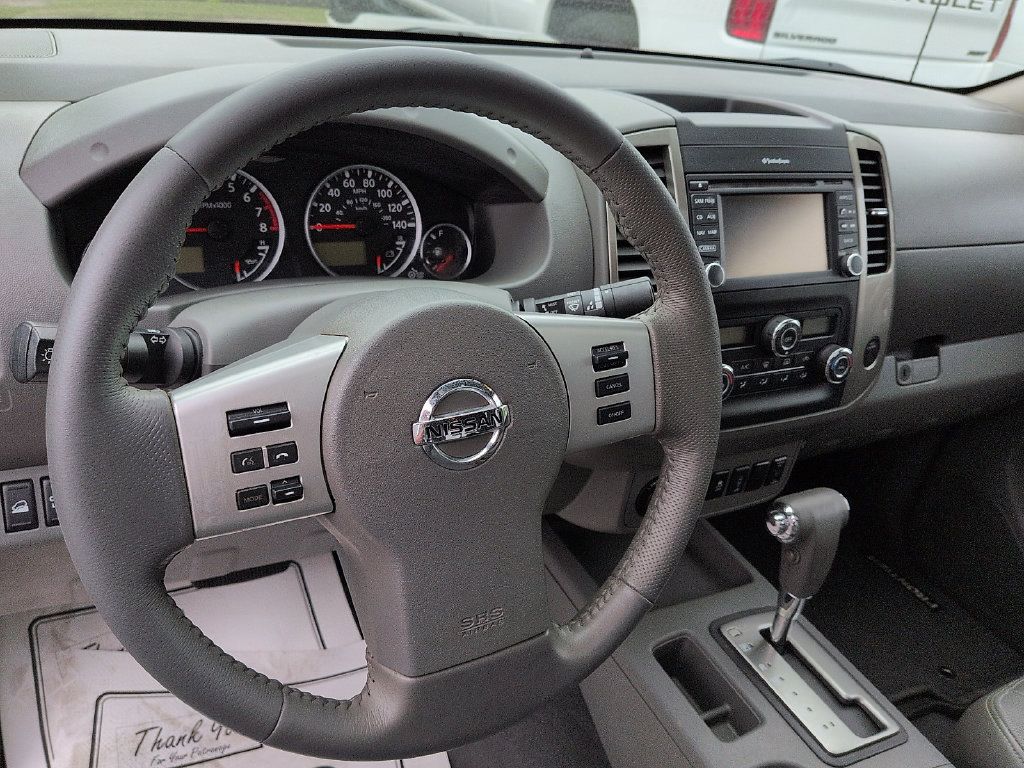 Used 2019 Nissan Frontier SL AWD/4WD image 9