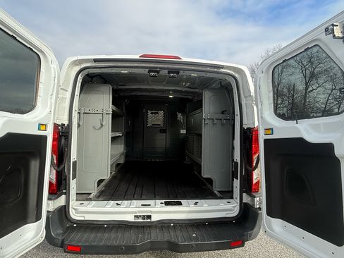 Used 2016 Ford Transit 150 130 Low Roof image 9