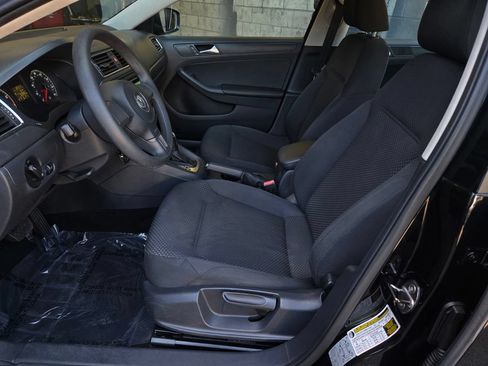 Used 2014 Volkswagen Jetta S FWD image 18