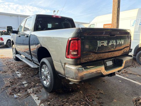 Used 2026 RAM 2500 Big Horn AWD/4WD image 6
