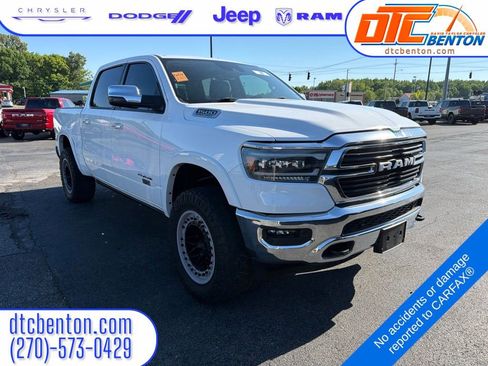 Used 2022 RAM 1500 Laramie AWD/4WD image 1