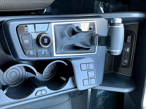 Certified 2023 Kia Sportage LX image 34
