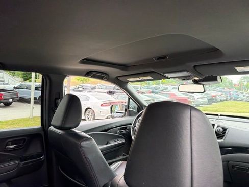 Used 2017 Honda Ridgeline Black Edition image 19