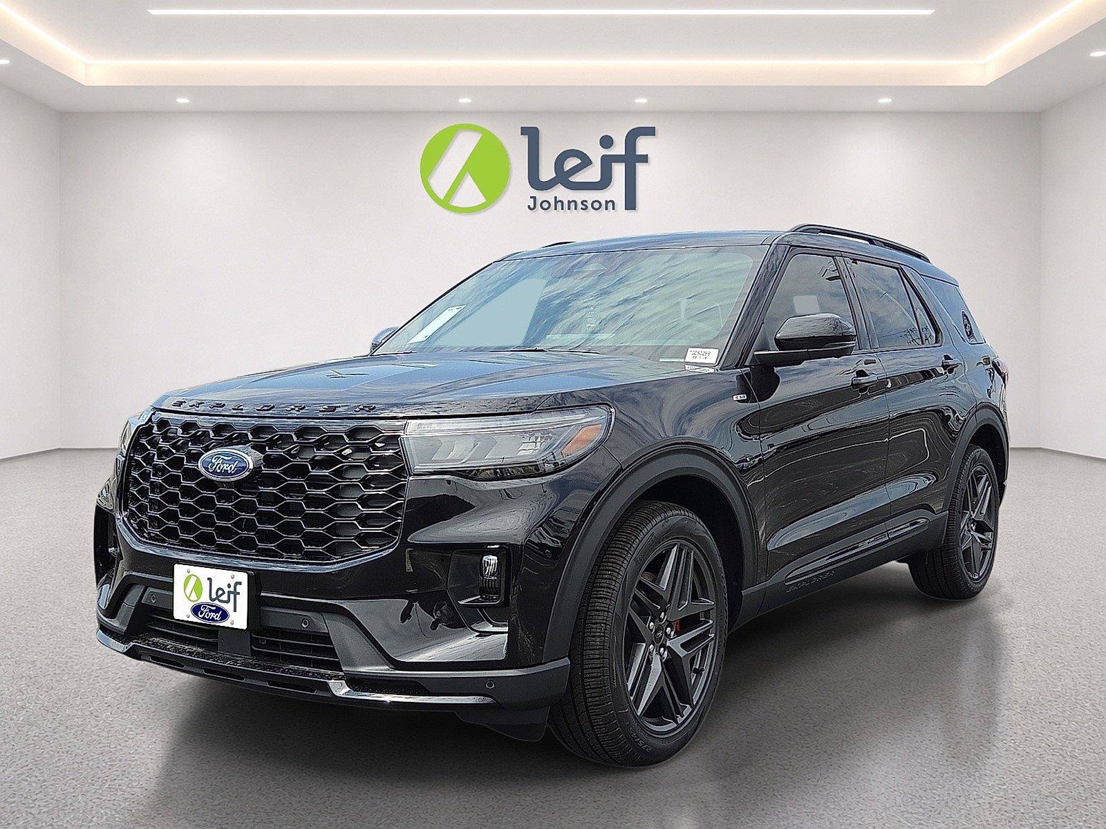 New 2026 Ford Explorer ST-Line w/ ST-Line Street Pack RWD image 2