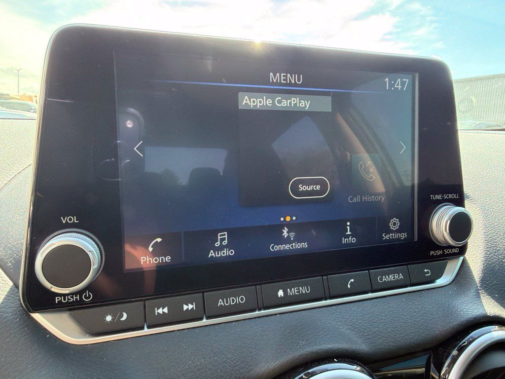 Used 2025 Nissan Sentra SV w/ All-Weather Package FWD image 17