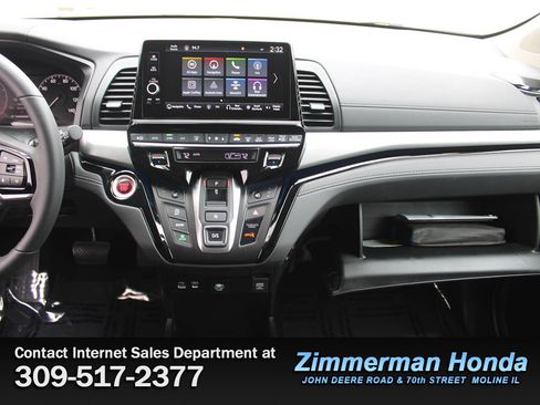 Certified 2025 Honda Odyssey Touring image 21