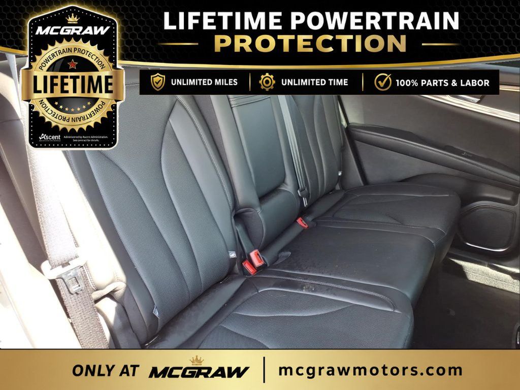 Used 2023 Lincoln Nautilus Reserve AWD/4WD image 14