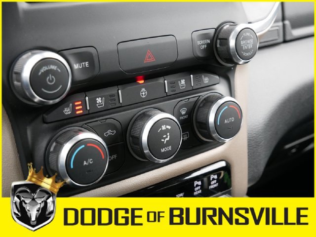 Used 2022 RAM 1500 Laramie AWD/4WD image 21