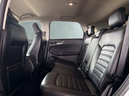 Used 2023 Ford Edge SEL w/ Convenience Package AWD/4WD image 9