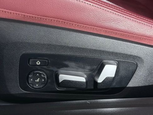 Used 2021 BMW 440i xDrive Coupe w/ Premium Package image 17