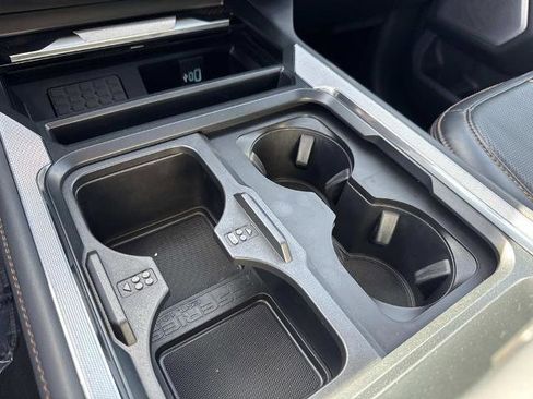 Certified 2024 Ford F450 Platinum w/ FX4 Off-Road Package image 35