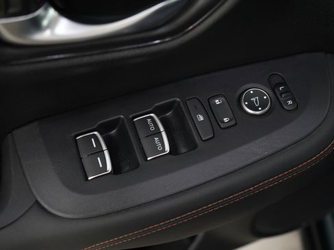 Used 2024 Honda HR-V Sport image 19