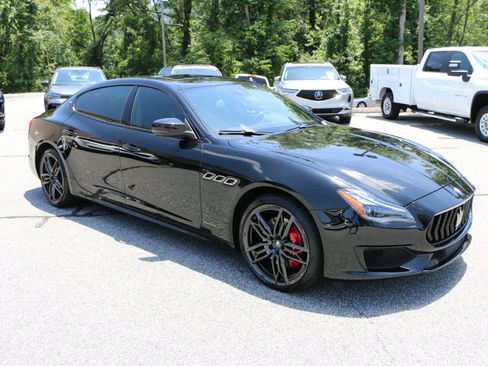 Used 2019 Maserati Quattroporte S GranSport Q4 AWD/4WD image 10