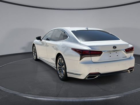 Used 2021 Lexus LS 500 w/ Accessory Package (Z2) RWD image 10
