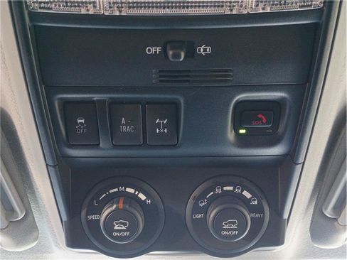 Used 2024 Toyota 4Runner TRD Off-Road image 21