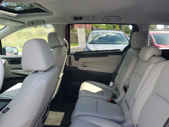 New 2026 Honda Odyssey EX-L image 9