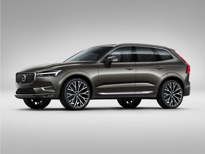 Used 2021 Volvo XC60 T5 Momentum w/ Premium Package