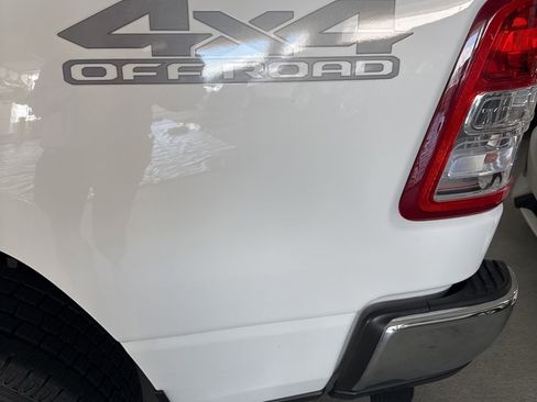 Used 2023 RAM 1500 Big Horn AWD/4WD image 18