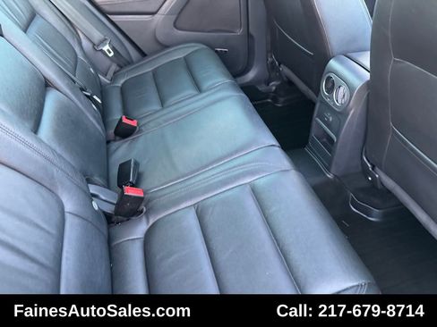 Used 2017 Volkswagen Tiguan SEL image 60