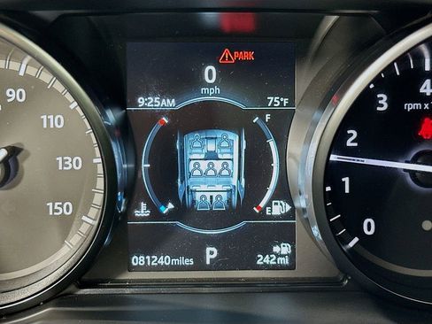 Used 2019 Land Rover Discovery Sport SE AWD/4WD image 12