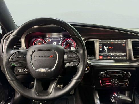 Used 2019 Dodge Charger Scat Pack w/ Daytona Edition Group RWD image 30