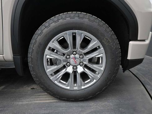 New 2026 GMC Sierra 1500 Denali w/ Technology Package image 11