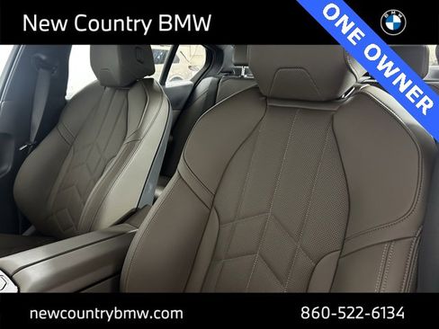 Used 2025 BMW i5 xDrive40 w/ Premium Package image 14