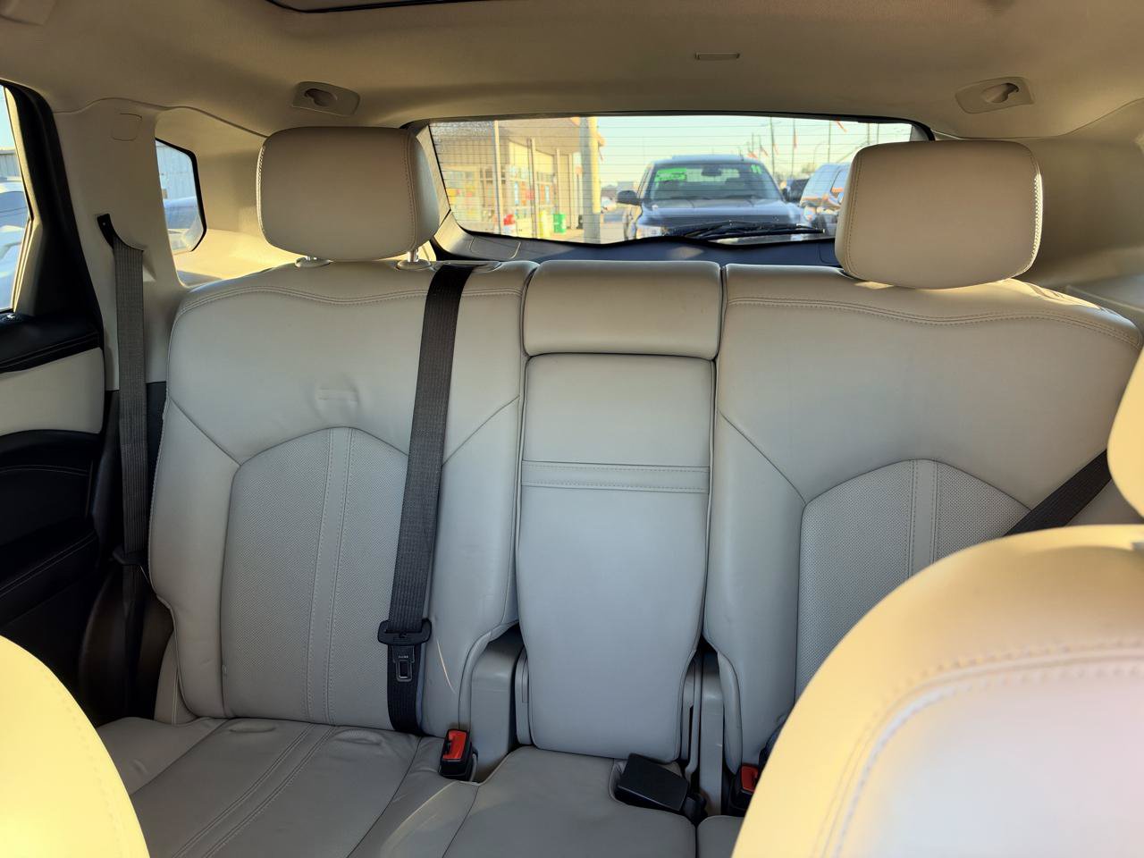 Used 2015 Cadillac SRX Luxury w/ Driver Awareness Package AWD/4WD image 12
