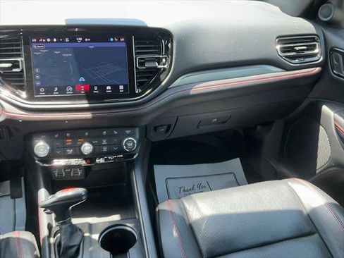 Certified 2024 Dodge Durango GT AWD/4WD image 17