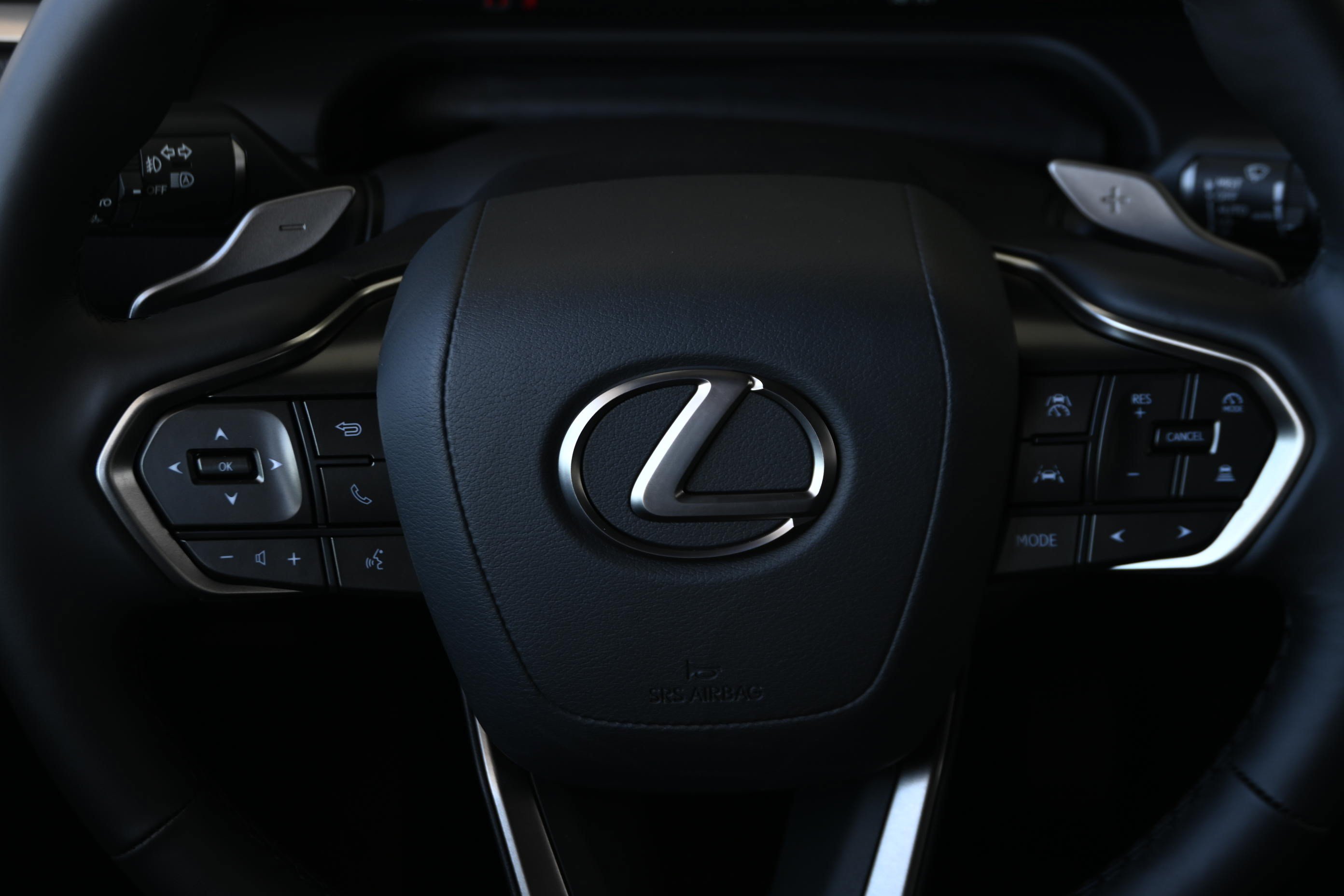 Used 2026 Lexus GX 550 w/ Accessory Package (2T) AWD/4WD image 33