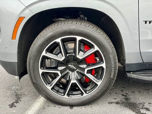 Used 2025 Chevrolet Tahoe RST w/ Advanced Technology Package image 29