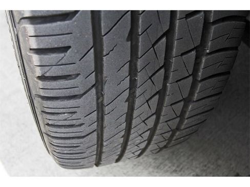 Used 2019 Ford Mustang GT image 28