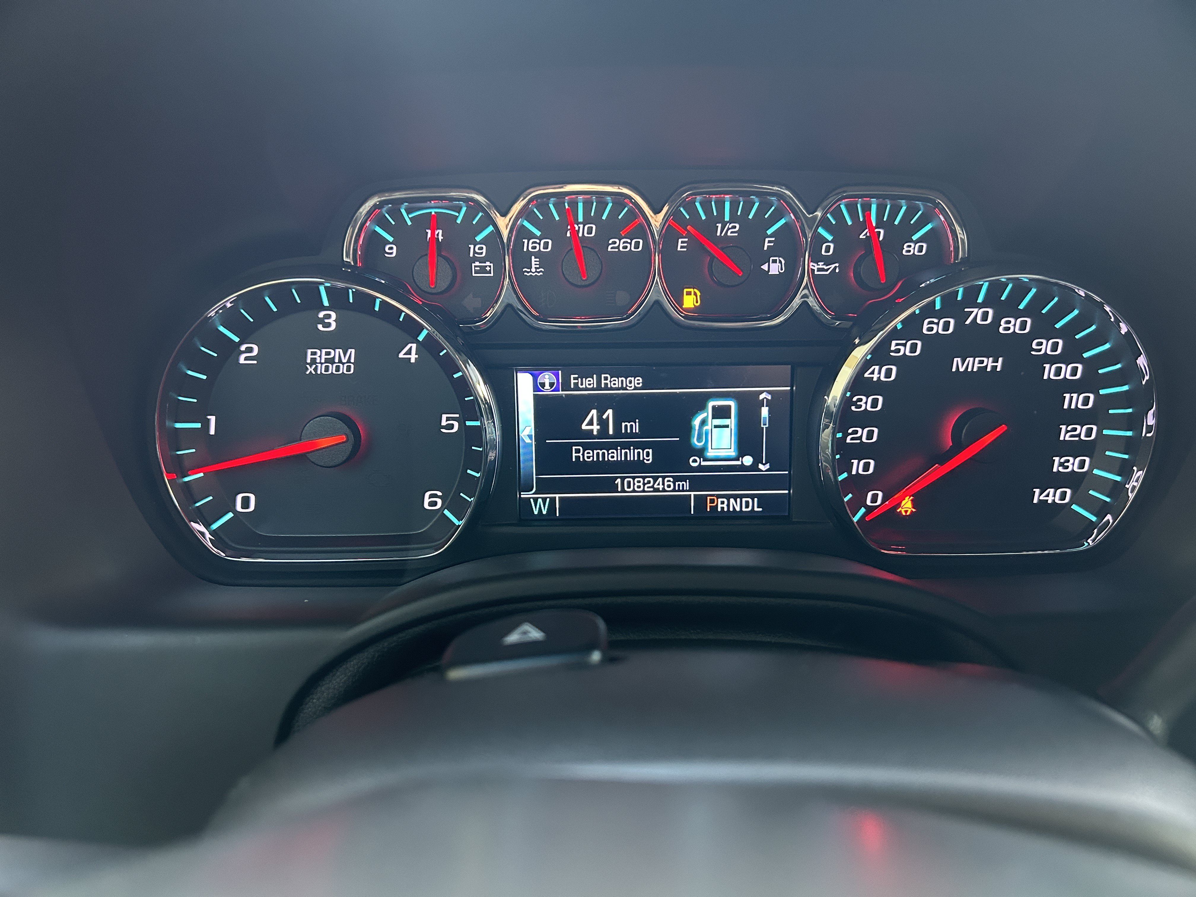 Used 2019 Chevrolet Suburban Premier AWD/4WD image 17