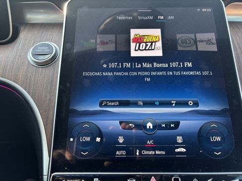 Used 2023 Mercedes-Benz C 300 Sedan image 16