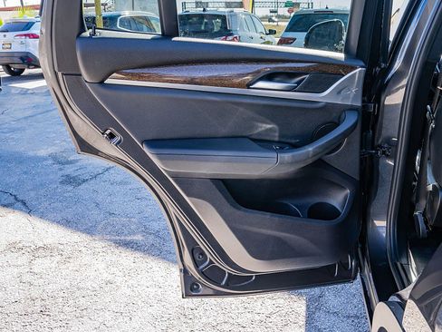 Used 2019 BMW X3 sDrive30i w/ Driving Assistance Package image 11