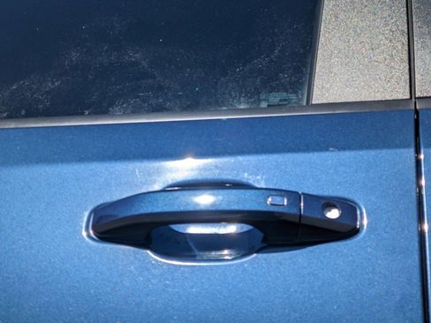 Used 2023 Chevrolet Silverado 1500 RST image 27