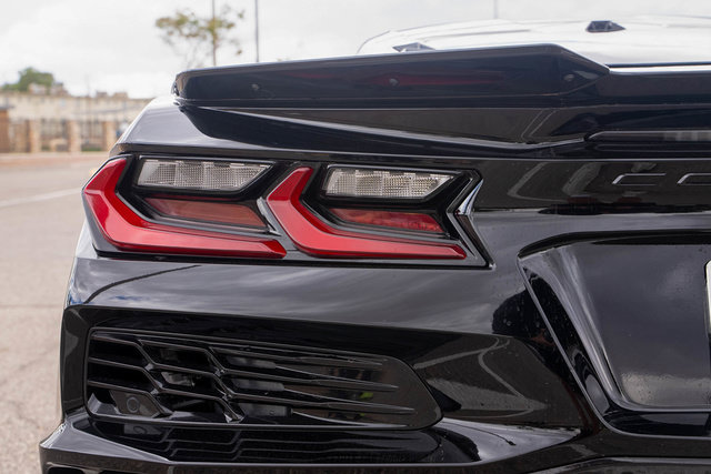 Used 2024 Chevrolet Corvette Z06 RWD image 55