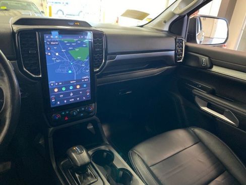 Certified 2024 Ford Ranger Lariat w/ FX4 Off-Road Package image 12