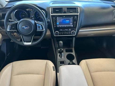 Used 2018 Subaru Outback 2.5i Limited AWD/4WD image 13