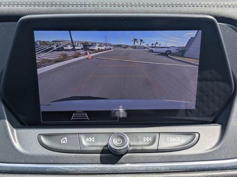 Used 2022 Chevrolet Blazer LT image 20