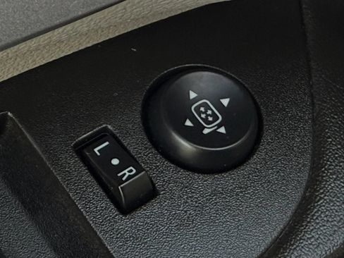 Used 2014 Chevrolet Equinox LTZ FWD image 47