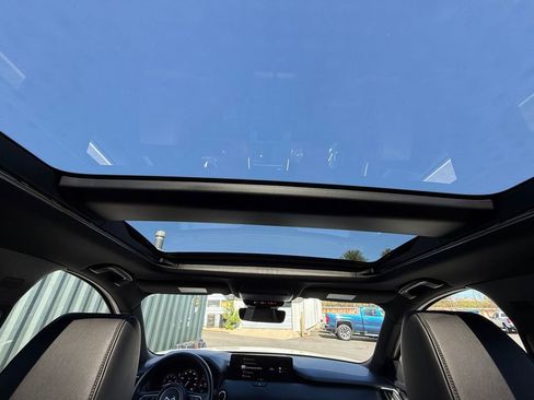 Used 2024 MAZDA CX-90 3.3 Turbo S w/ Premium Package image 23