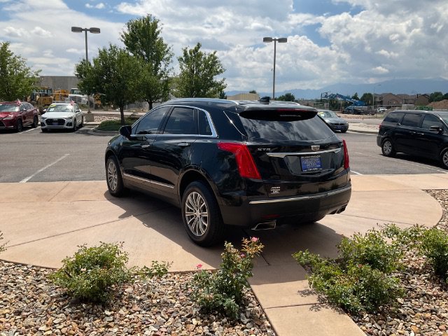 Used 2017 Cadillac XT5 Luxury w/ Driver Awareness Package AWD/4WD image 7
