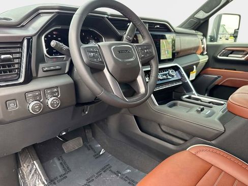 New 2026 GMC Sierra 2500 Denali Ultimate AWD/4WD image 21