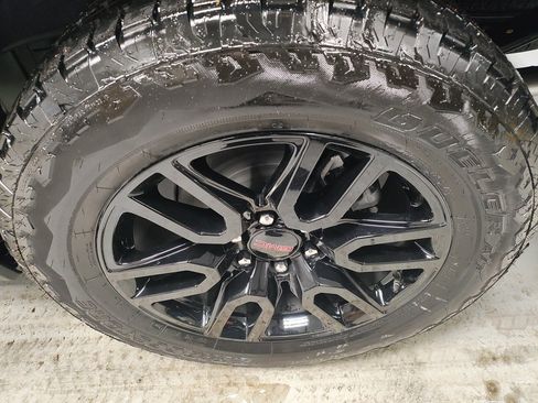 New 2026 GMC Sierra 1500 Elevation w/ Elevation Premium Package image 18